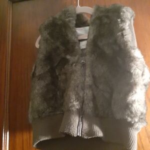 Old Navy Kids Faux Fur Vest - Gray